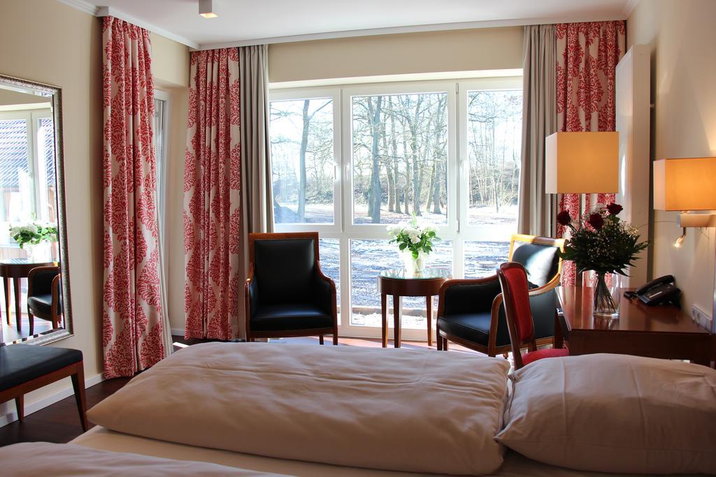 Gut Altona Hotel Dotlingen Phòng bức ảnh